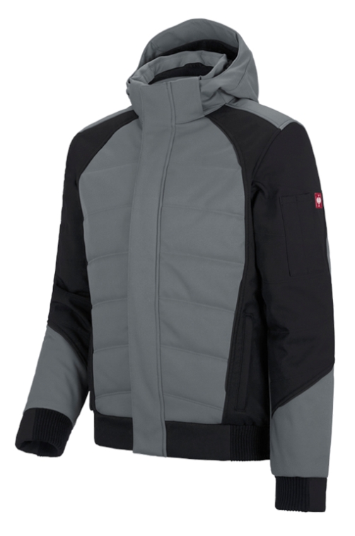 Bildschirmfoto_26-11-2025_14185_www.strauss.com